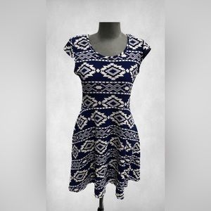Tribe pattern summer dress